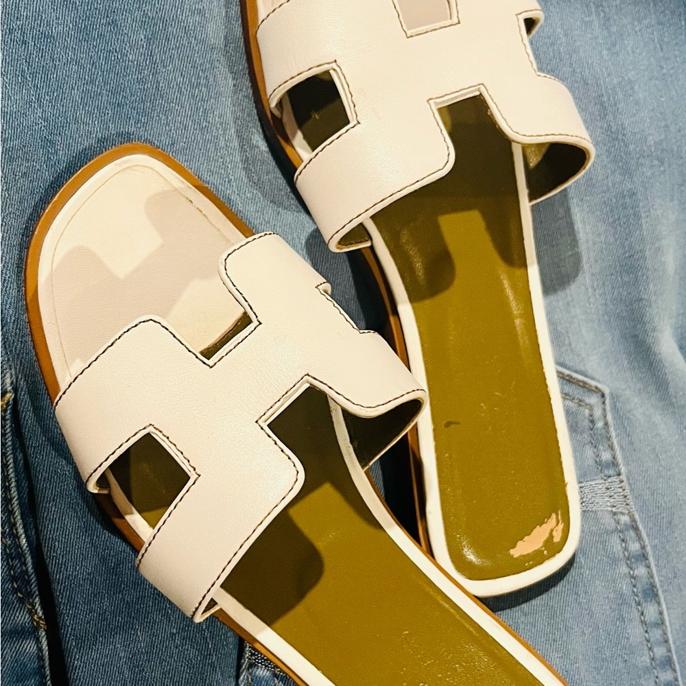 Hermes White and Olive Green Sandals